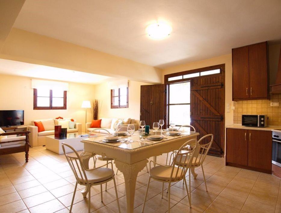 Villa Maragoudi Armenoi  Экстерьер фото